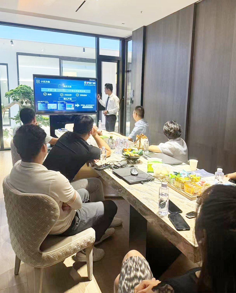 一對(duì)一幫扶- 超額完成業(yè)績(jī) - 伊盾高效隔音系統(tǒng)門窗-門窗數(shù)字化