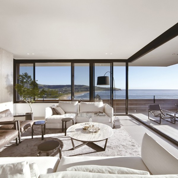 伊盾高效隔音門(mén)窗常年被評(píng)為中國(guó)十大門(mén)窗的秘密