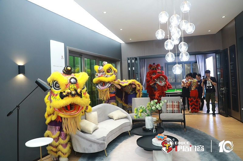 伊盾高效隔音門窗，為您的家居保駕護(hù)航的安全門窗！b6